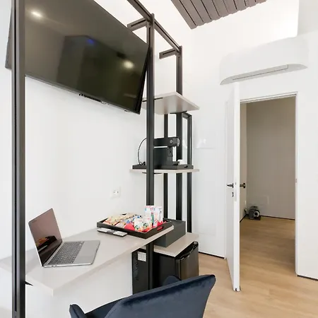 Borgo 4*